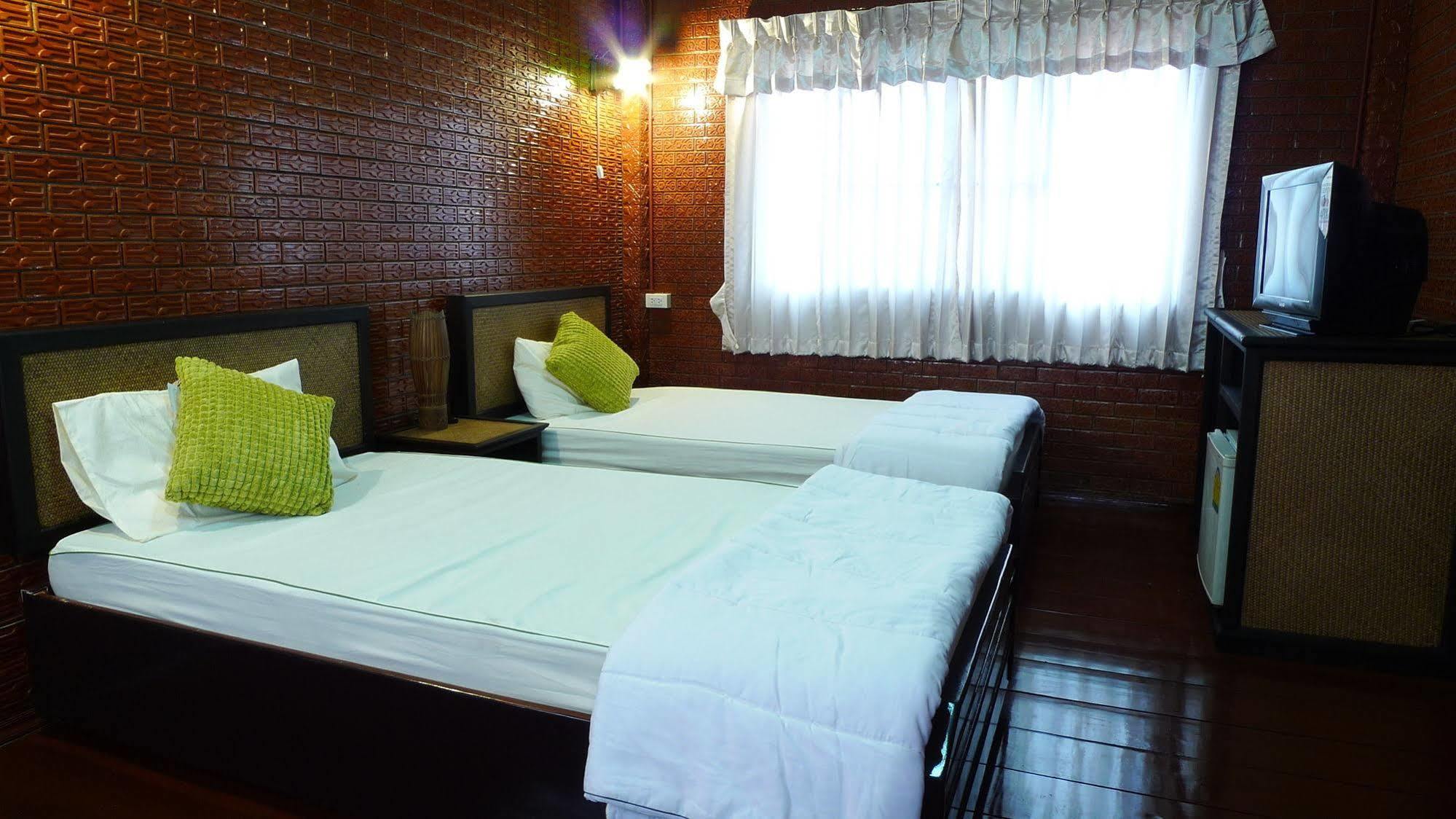 Baan Kaewta Hotel Chiang Mai Buitenkant foto