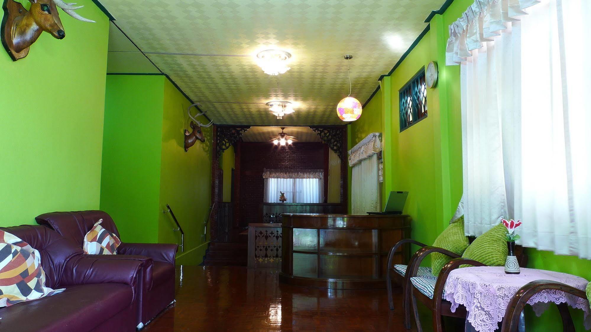 Baan Kaewta Hotel Chiang Mai Buitenkant foto